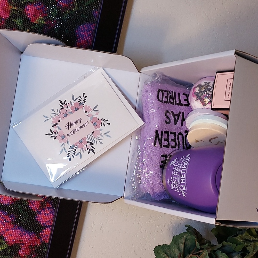 Women Retirement Gift Box